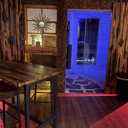 Bookeinfach Bad Ems - Private - Sauna Jacuzzi Whirlpool Swimmingpool Alahna Sup Beachvolleyball Billiards Ping Pong Cinema Theater Music Disco Ball Bbq Und Parkplaetze מראה חיצוני תמונה