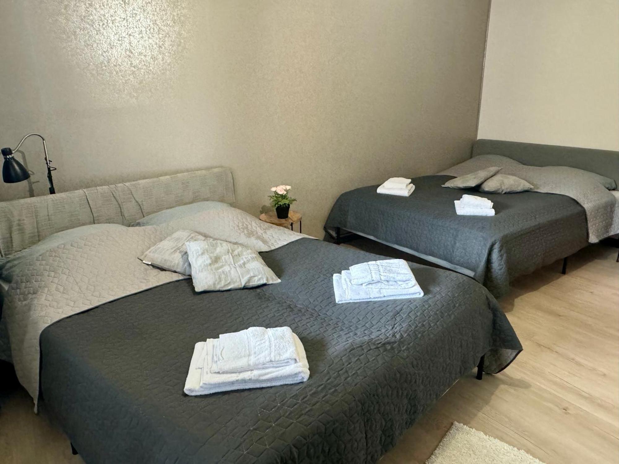 Bookeinfach Bad Ems - Private - Sauna Jacuzzi Whirlpool Swimmingpool Alahna Sup Beachvolleyball Billiards Ping Pong Cinema Theater Music Disco Ball Bbq Und Parkplaetze מראה חיצוני תמונה