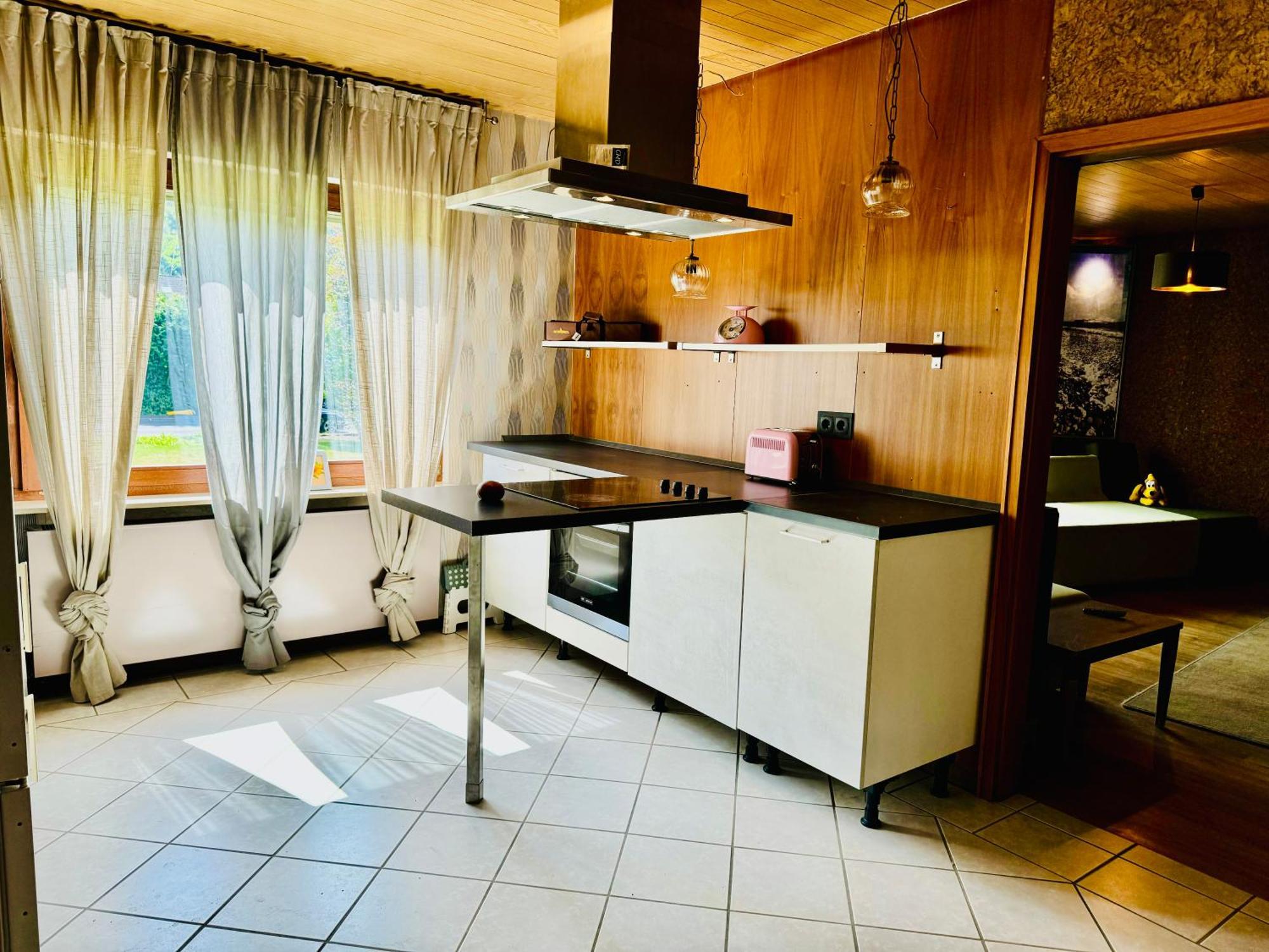 Bookeinfach Bad Ems - Private - Sauna Jacuzzi Whirlpool Swimmingpool Alahna Sup Beachvolleyball Billiards Ping Pong Cinema Theater Music Disco Ball Bbq Und Parkplaetze מראה חיצוני תמונה
