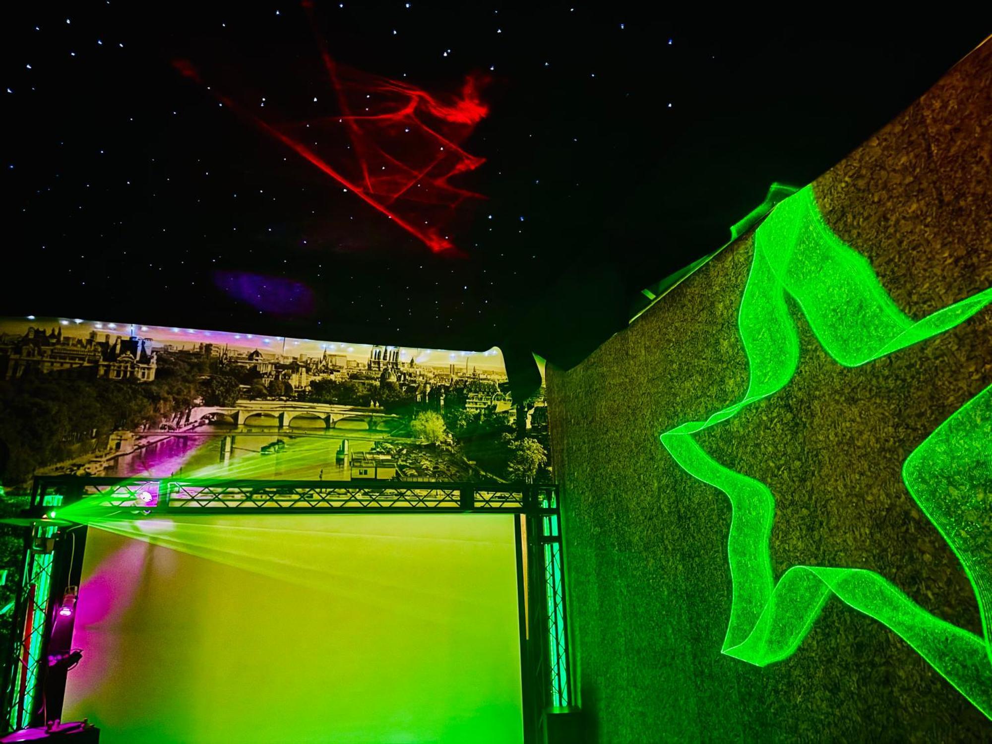 Bookeinfach Bad Ems - Private - Sauna Jacuzzi Whirlpool Swimmingpool Alahna Sup Beachvolleyball Billiards Ping Pong Cinema Theater Music Disco Ball Bbq Und Parkplaetze מראה חיצוני תמונה
