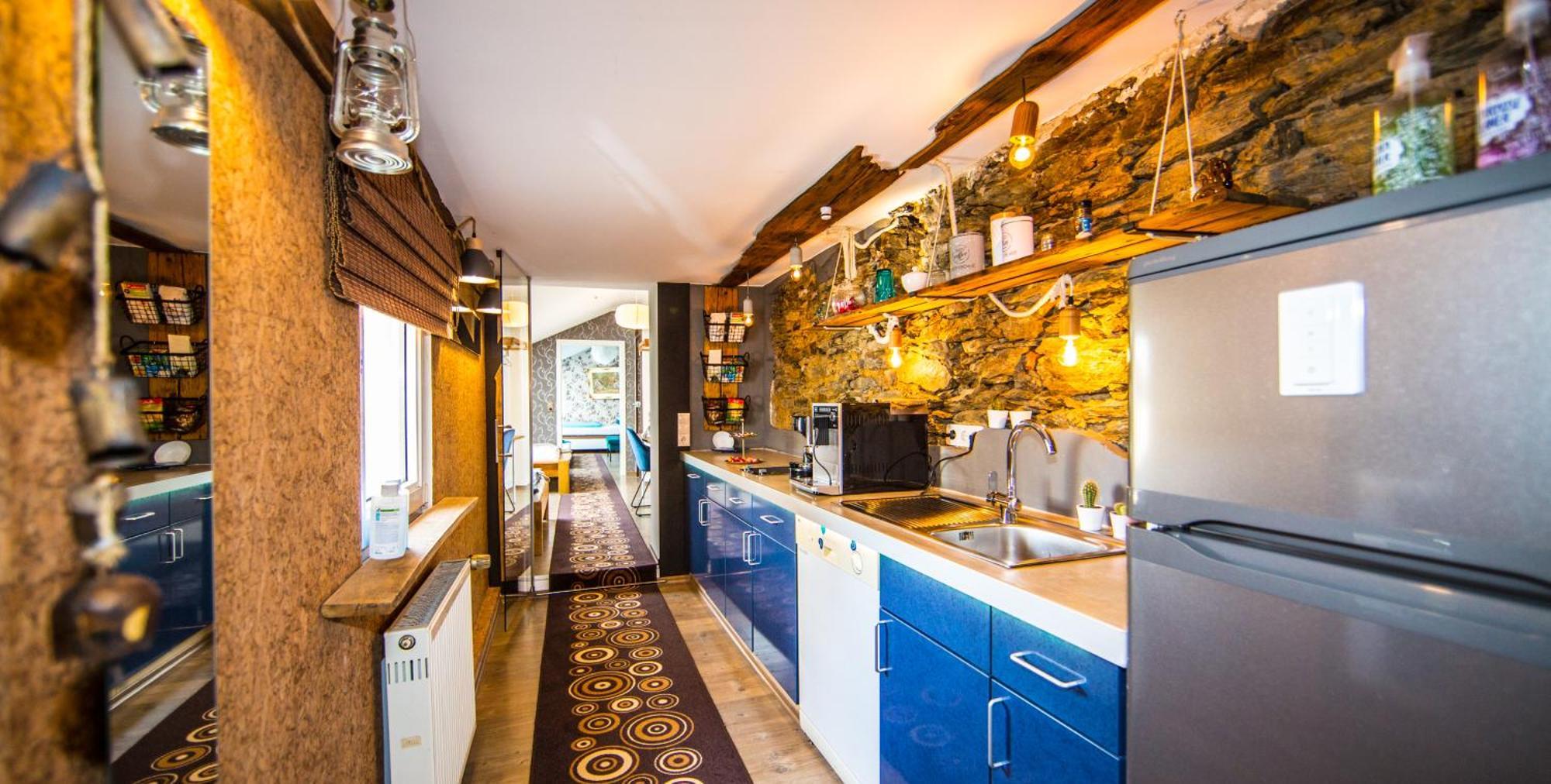 Bookeinfach Bad Ems - Private - Sauna Jacuzzi Whirlpool Swimmingpool Alahna Sup Beachvolleyball Billiards Ping Pong Cinema Theater Music Disco Ball Bbq Und Parkplaetze מראה חיצוני תמונה