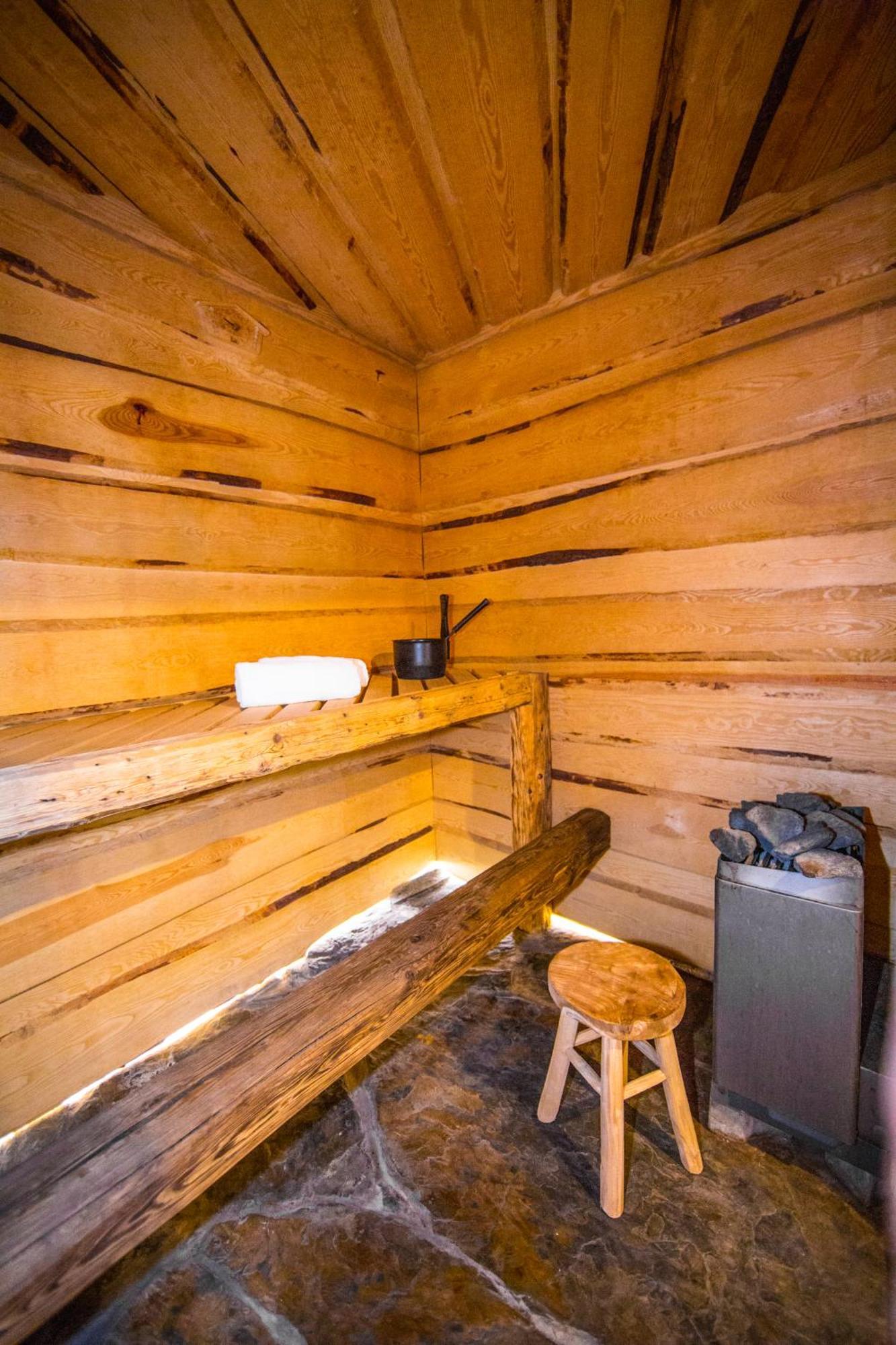 Bookeinfach Bad Ems - Private - Sauna Jacuzzi Whirlpool Swimmingpool Alahna Sup Beachvolleyball Billiards Ping Pong Cinema Theater Music Disco Ball Bbq Und Parkplaetze מראה חיצוני תמונה