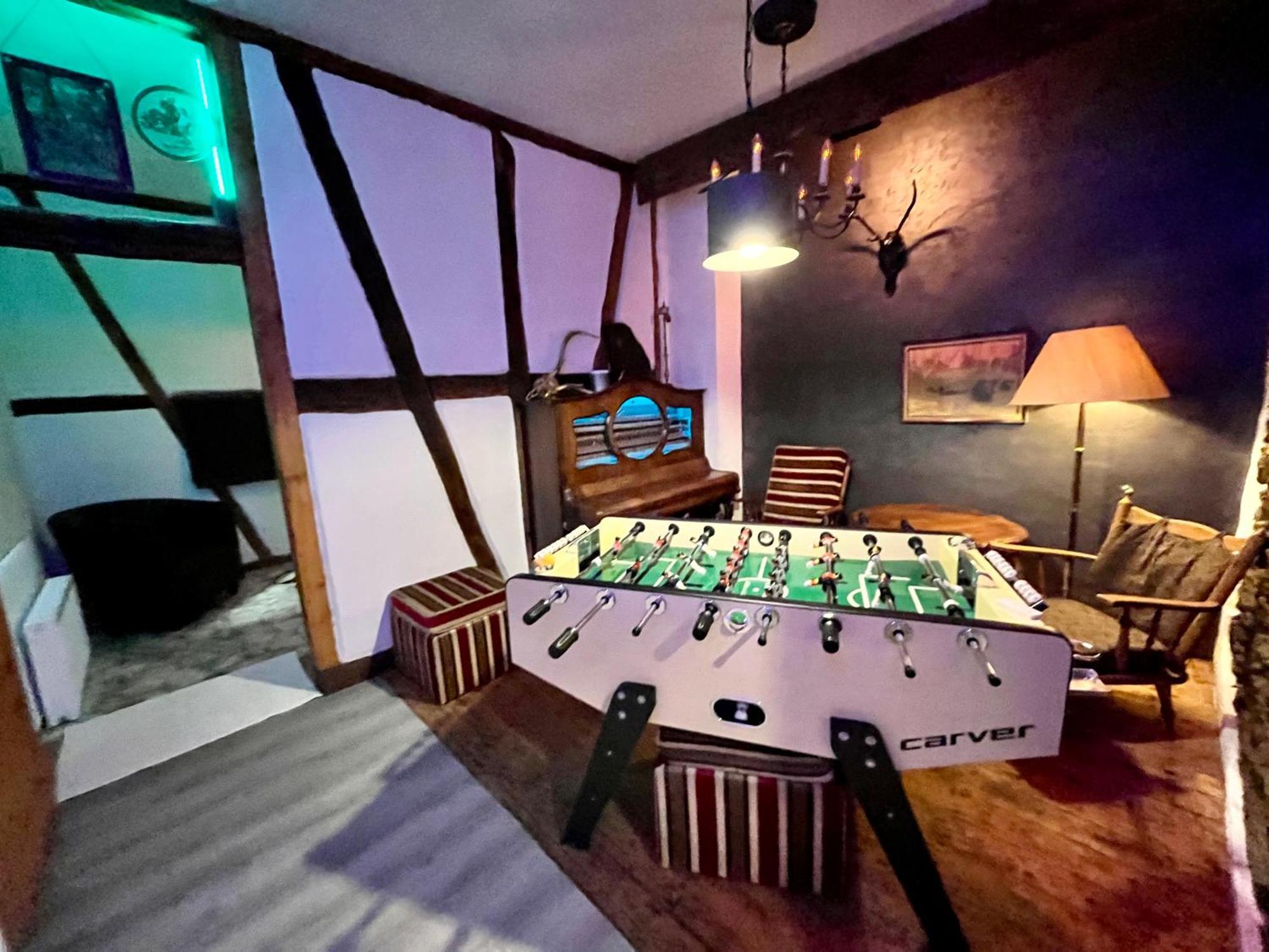 Bookeinfach Bad Ems - Private - Sauna Jacuzzi Whirlpool Swimmingpool Alahna Sup Beachvolleyball Billiards Ping Pong Cinema Theater Music Disco Ball Bbq Und Parkplaetze מראה חיצוני תמונה