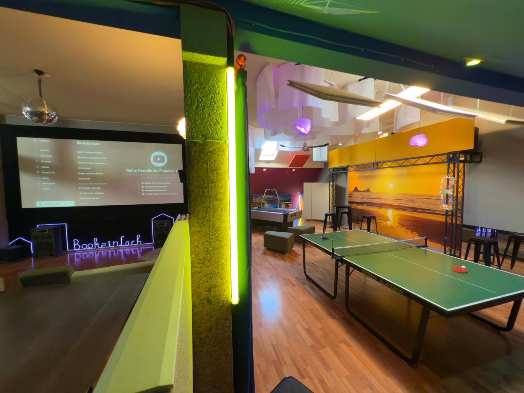 Bookeinfach Bad Ems - Private - Sauna Jacuzzi Whirlpool Swimmingpool Alahna Sup Beachvolleyball Billiards Ping Pong Cinema Theater Music Disco Ball Bbq Und Parkplaetze מראה חיצוני תמונה